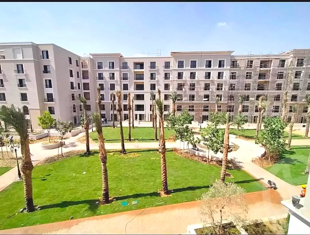 https://aqarmap.com.eg/ar/listing/6726191-for-sale-cairo-el-sheikh-zayed-city-compounds-kmbwnd-fyldj-wyst-dr-llttwyr