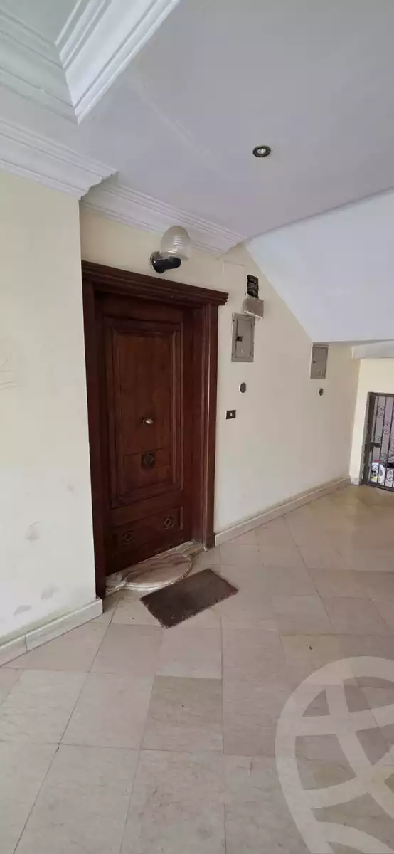 https://aqarmap.com.eg/ar/listing/6726405-for-rent-cairo-6th-of-october-el-ahyaa-neighborhood-1st-al-maahad
