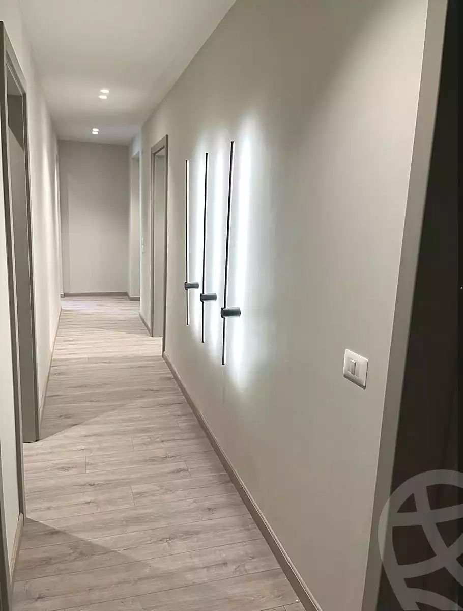 https://aqarmap.com.eg/en/listing/6726684-for-sale-cairo-el-sheikh-zayed-city-compounds-jewar