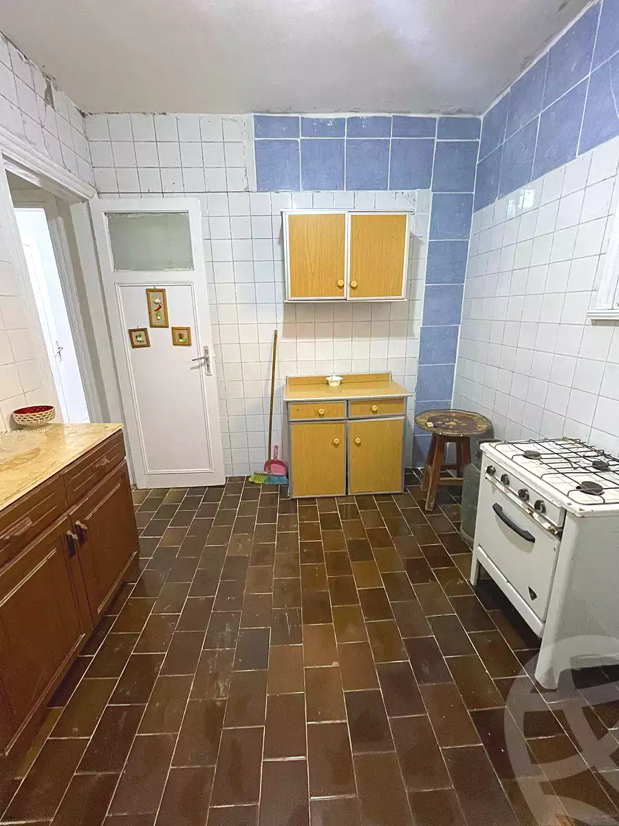 https://aqarmap.com.eg/en/listing/6727107-for-sale-alexandria-l-jmy-el-hanouvel
