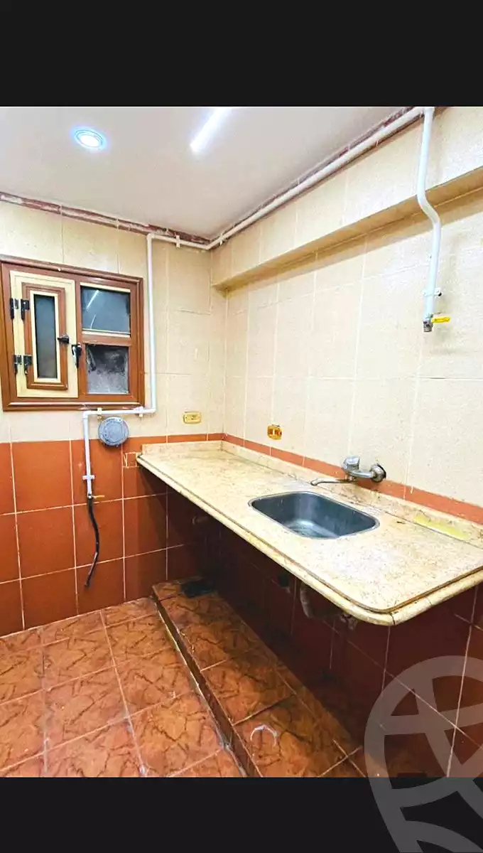 https://aqarmap.com.eg/ar/listing/6727315-for-sale-alexandria-lsywf-el-falki-street-16-el-eslah