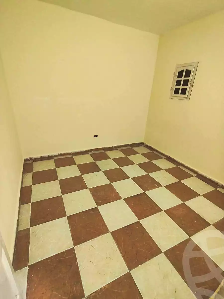 https://aqarmap.com.eg/ar/listing/6727575-for-rent-cairo-helwan-hadayek-helwan-nile-corniche-st