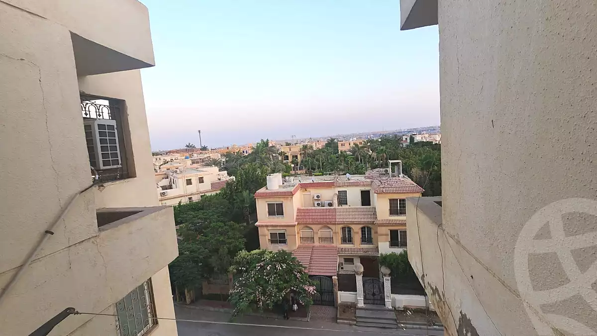 https://aqarmap.com.eg/en/listing/6728268-for-sale-cairo-el-sheikh-zayed-city-compounds-zayed-2000