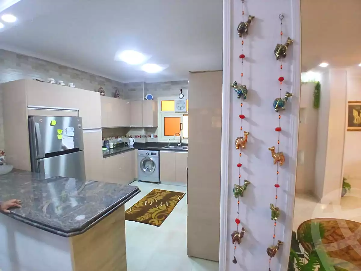 https://aqarmap.com.eg/ar/listing/6728444-for-sale-cairo-6th-of-october-el-hay-el-motamyz-fourth-touristic-village-amin-el-refae-st