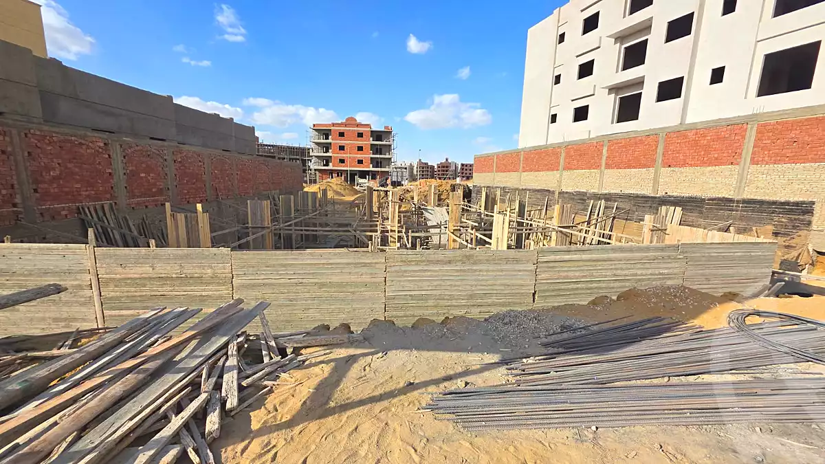 https://aqarmap.com.eg/en/listing/6540266-for-sale-cairo-new-cairo-bait-el-watan-sixth-neighborhood