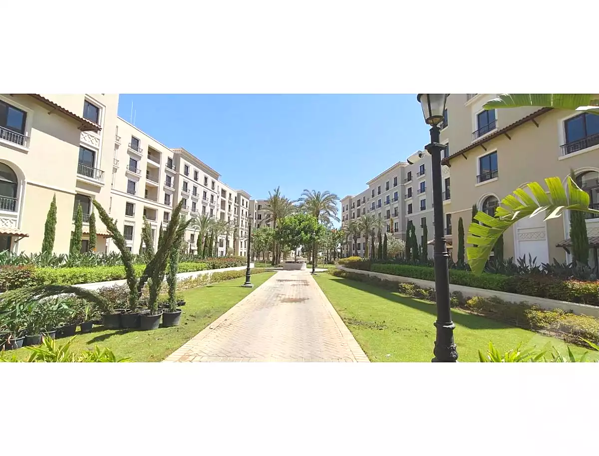 https://aqarmap.com.eg/en/listing/6728903-for-sale-cairo-el-sheikh-zayed-city-compounds-kmbwnd-fyldj-wyst-dr-llttwyr