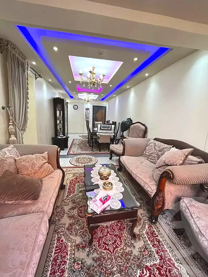 https://aqarmap.com.eg/ar/listing/6729414-for-sale-alexandria-l-jmy-lbytsh-ibrahim-othman-st