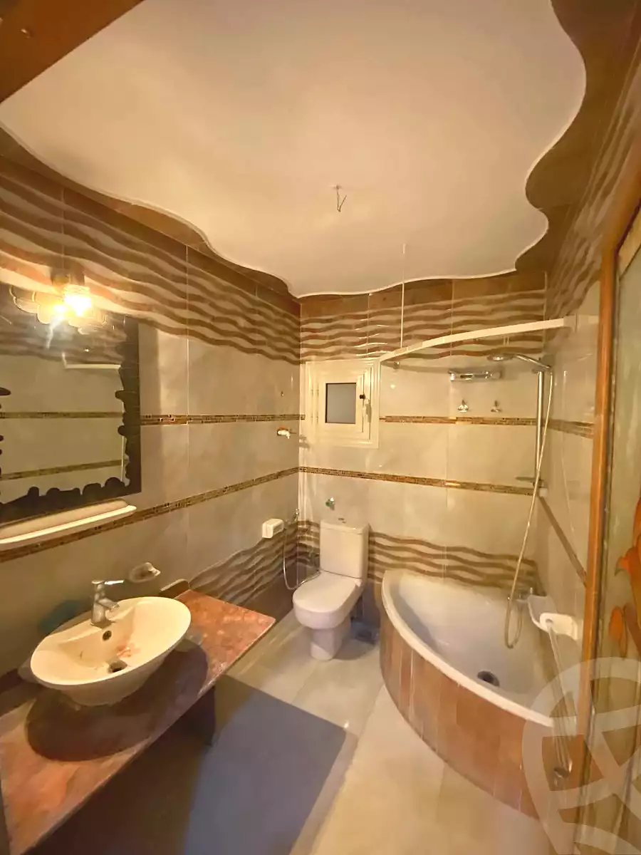 https://aqarmap.com.eg/en/listing/6729456-for-sale-alexandria-l-jmy-lbytsh-bianchiii-el-arbaeen-st