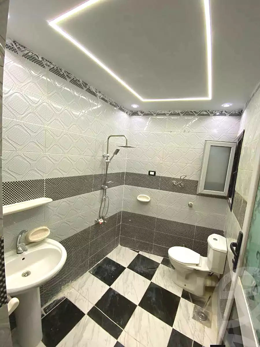 https://aqarmap.com.eg/ar/listing/6729558-for-sale-alexandria-l-jmy-lbytsh-ibrahim-othman-st