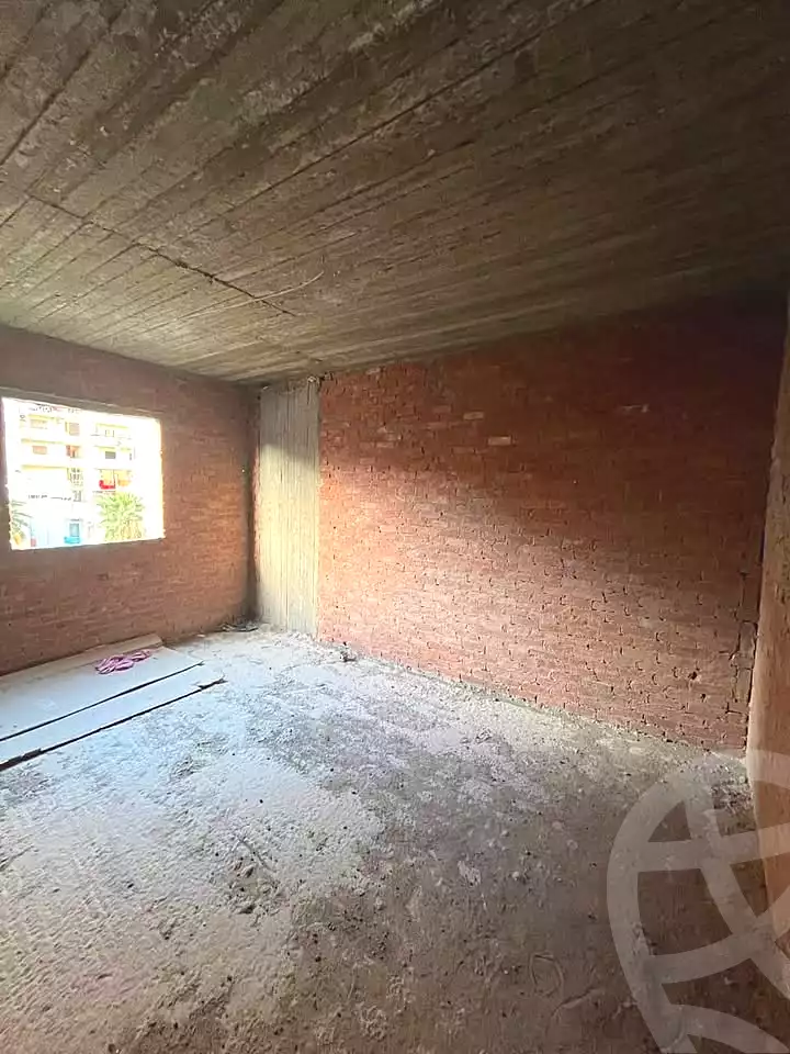 https://aqarmap.com.eg/ar/listing/6729756-for-sale-alexandria-l-jmy-lbytsh-bianchiii