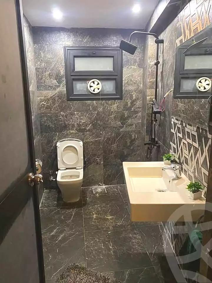https://aqarmap.com.eg/ar/listing/6729760-for-sale-alexandria-l-jmy-lbytsh-khalil-ballw-st