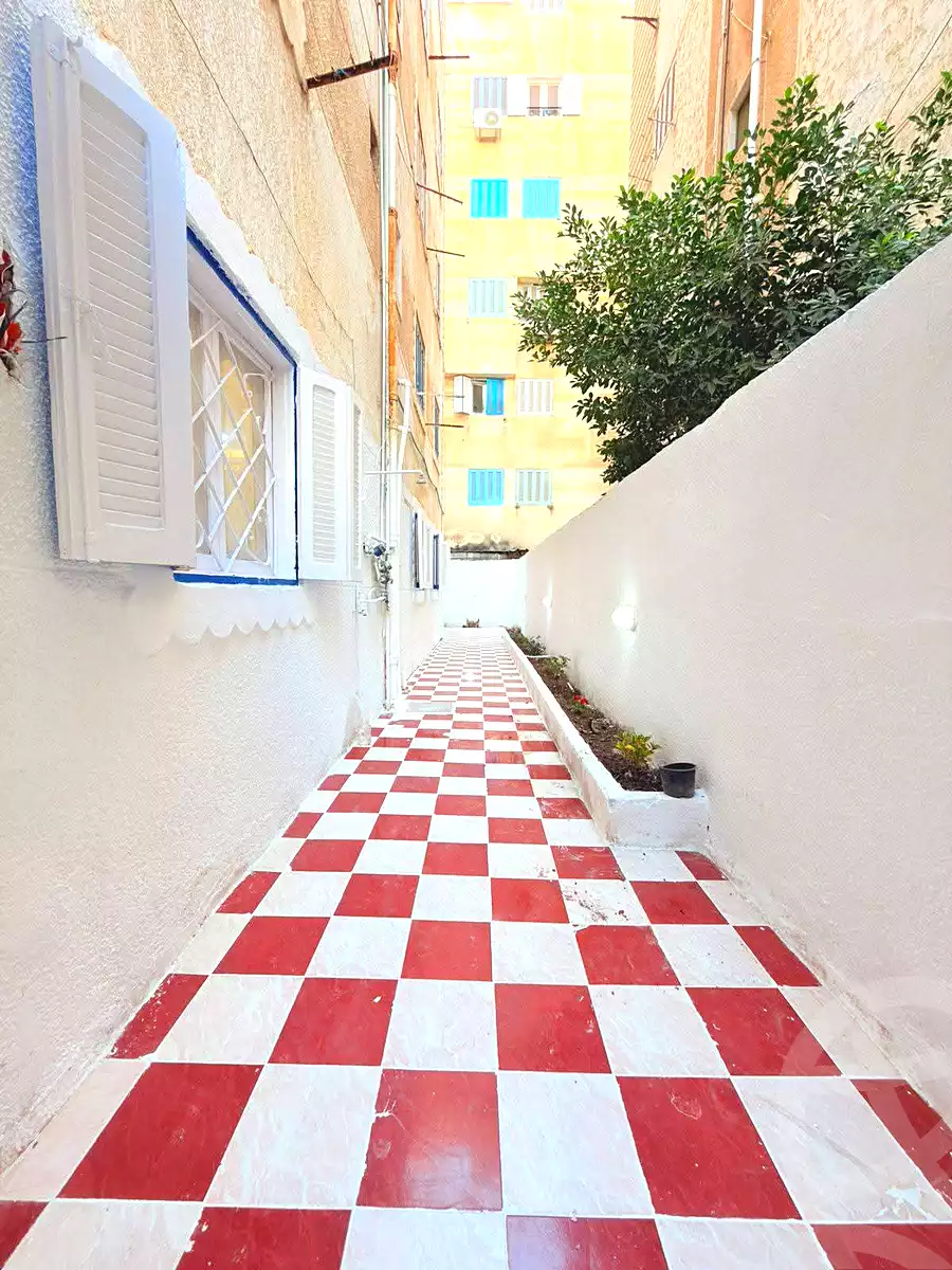 https://aqarmap.com.eg/ar/listing/6729850-for-sale-alexandria-l-jmy-shataa-el-nakheel
