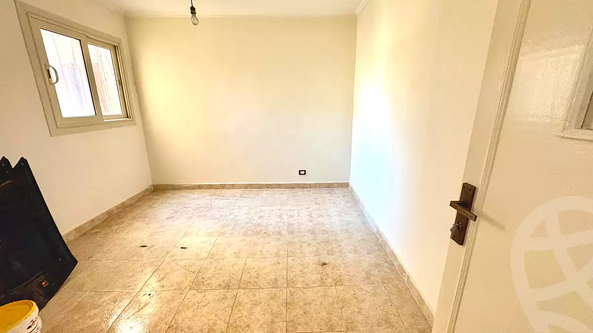 https://aqarmap.com.eg/ar/listing/6729854-for-rent-alexandria-ganaklis