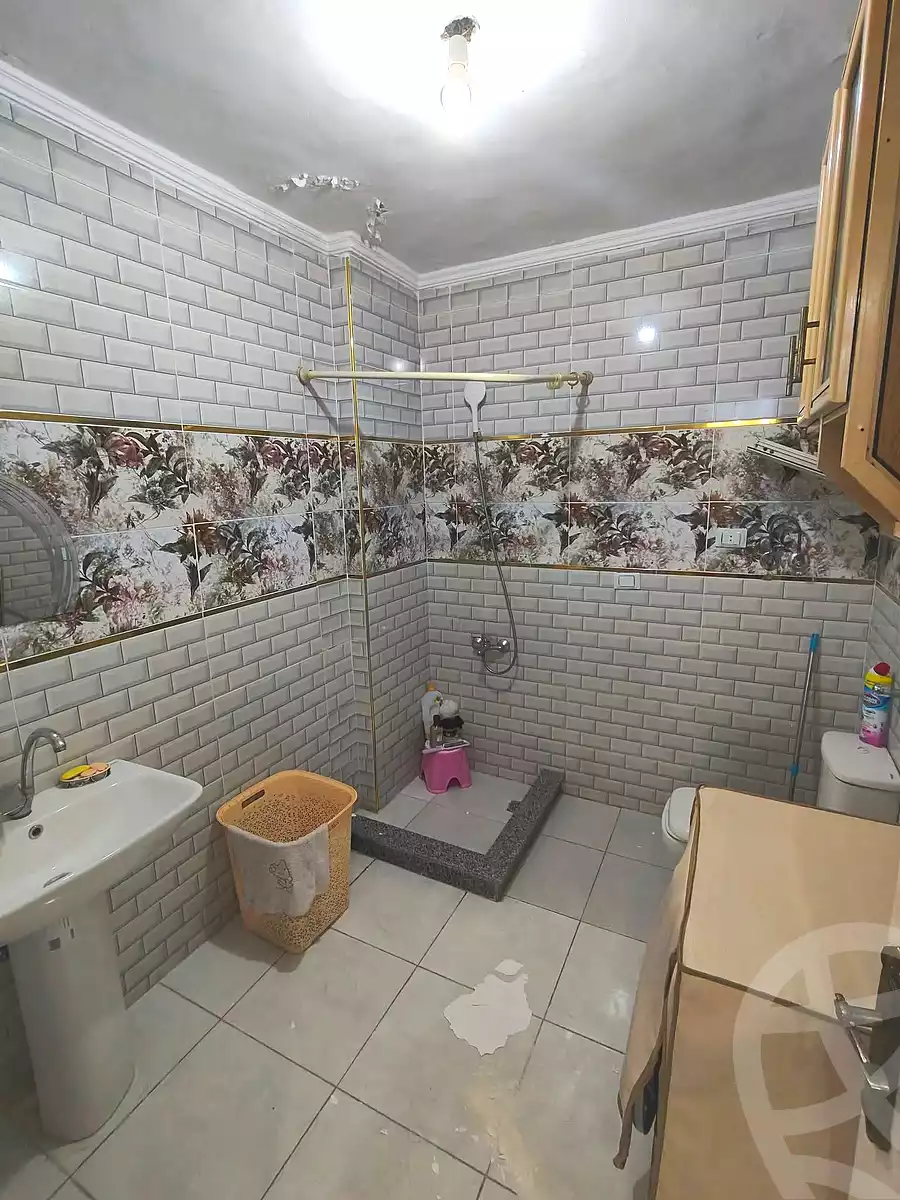 https://aqarmap.com.eg/ar/listing/6730078-for-sale-alexandria-el-asafra-l-sfr-bhry-edrees-st