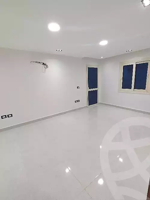 https://aqarmap.com.eg/ar/listing/6729514-for-rent-cairo-el-maadi-zahraa-el-maadi-shr-krfwr-lryysy