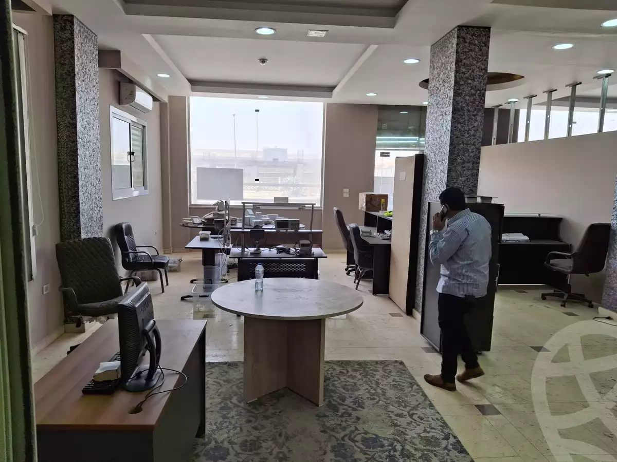 https://aqarmap.com.eg/ar/listing/6731283-for-rent-cairo-new-cairo-el-maantiqah-el-sinaiyyah