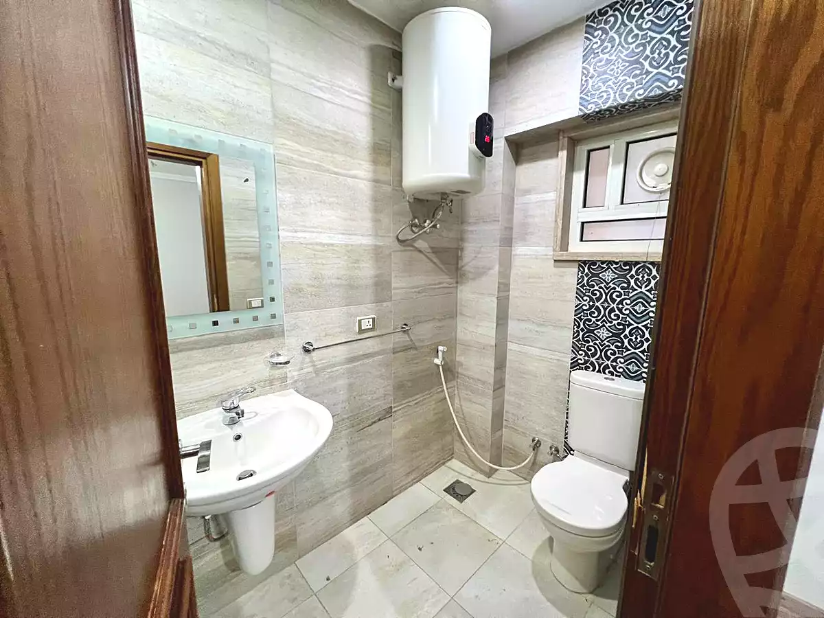 https://aqarmap.com.eg/ar/listing/6731505-for-rent-cairo-el-mohandesen-abd-el-moneam-riad-st