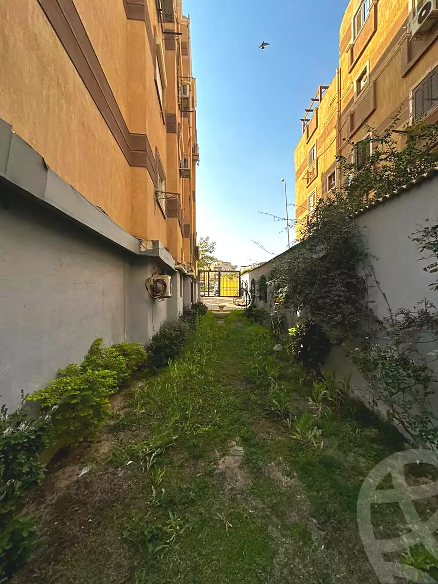 https://aqarmap.com.eg/ar/listing/6731511-for-sale-cairo-el-sheikh-zayed-city-el-hay-elthamen-area-4