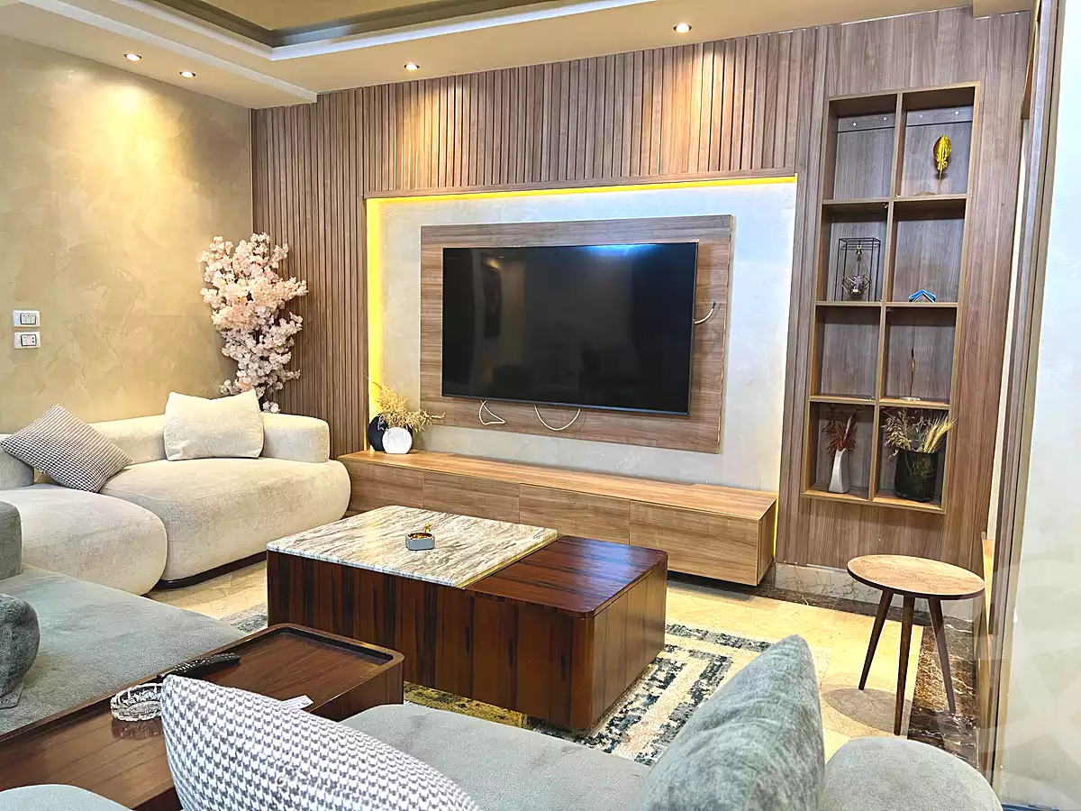 https://aqarmap.com.eg/ar/listing/6731562-for-rent-cairo-el-mohandesen-abd-el-moneam-riad-st