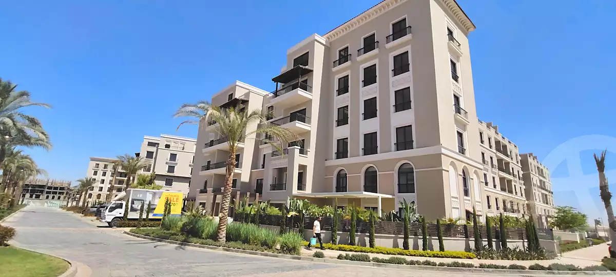 https://aqarmap.com.eg/ar/listing/6731551-for-sale-cairo-el-sheikh-zayed-city-compounds-kmbwnd-fyldj-wyst-dr-llttwyr