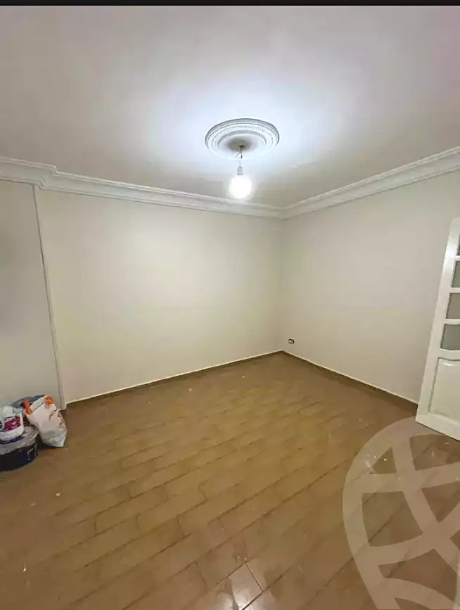 https://aqarmap.com.eg/ar/listing/6732674-for-sale-alexandria-miami-mahmoud-el-isawy-st