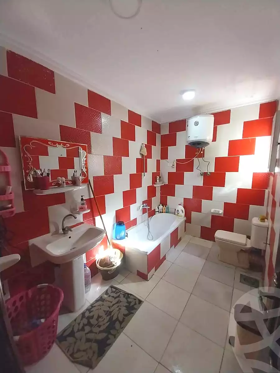 https://aqarmap.com.eg/ar/listing/6732830-for-sale-alexandria-sydy-bshr-sydy-bshr-bhry-mohamed-el-srafi-st.