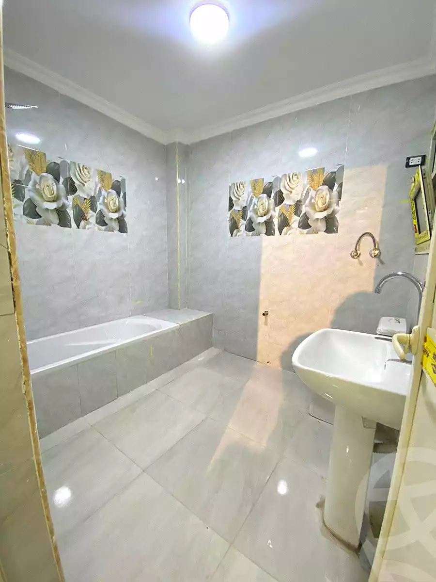 https://aqarmap.com.eg/ar/listing/6733378-for-sale-cairo-elnozha-Streettt-27