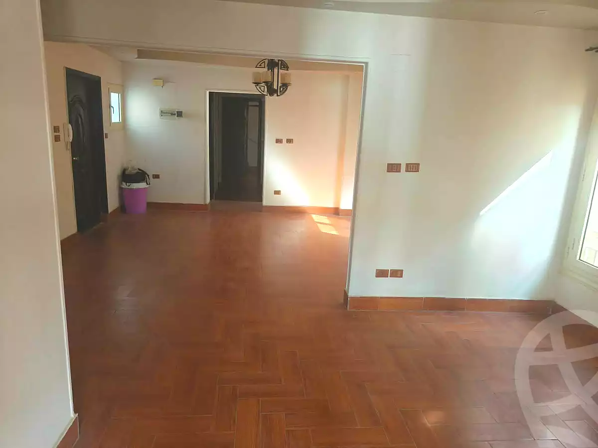 https://aqarmap.com.eg/ar/listing/6733381-for-sale-cairo-elnozha-joseph-tito-st