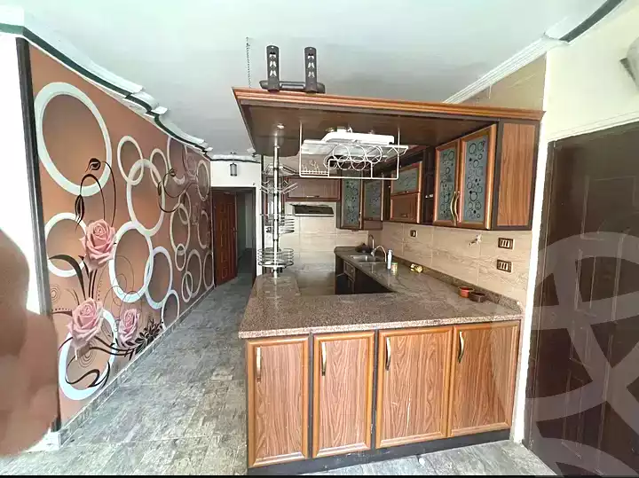 https://aqarmap.com.eg/ar/listing/6733384-for-sale-alexandria-l-jmy-lbytsh-bianchiii-el-arbaeen-st