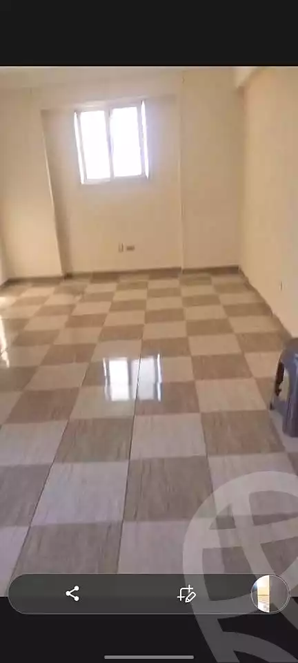 https://aqarmap.com.eg/en/listing/6733934-for-rent-alexandria-ganaklis-shr-mrtdy-bsh