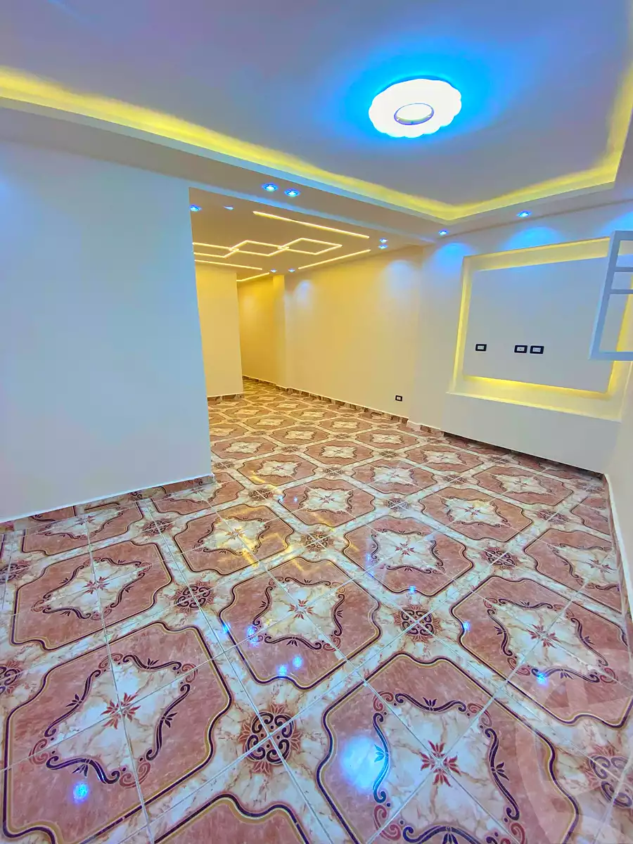https://aqarmap.com.eg/ar/listing/6734115-for-sale-alexandria-lsywf-el-falki