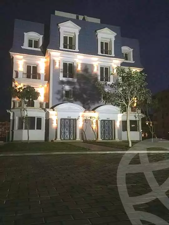 https://aqarmap.com.eg/ar/listing/6734153-for-sale-cairo-6th-of-october-compounds-mountain-view-giza-plateau