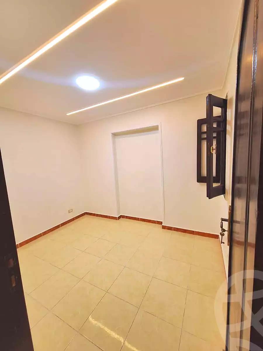 https://aqarmap.com.eg/ar/listing/6734486-for-sale-alexandria-sydy-bshr-sydy-bshr-bhry-street-16