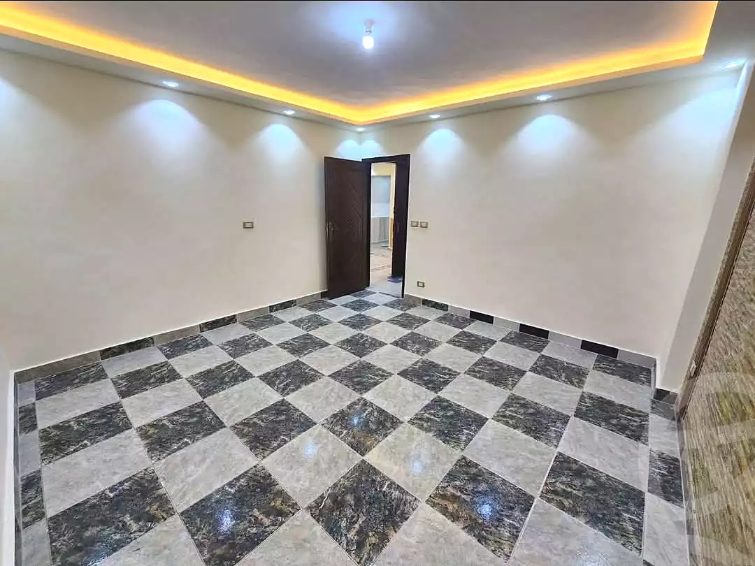 https://aqarmap.com.eg/ar/listing/6734913-for-sale-alexandria-camp-cesar-port-said-street