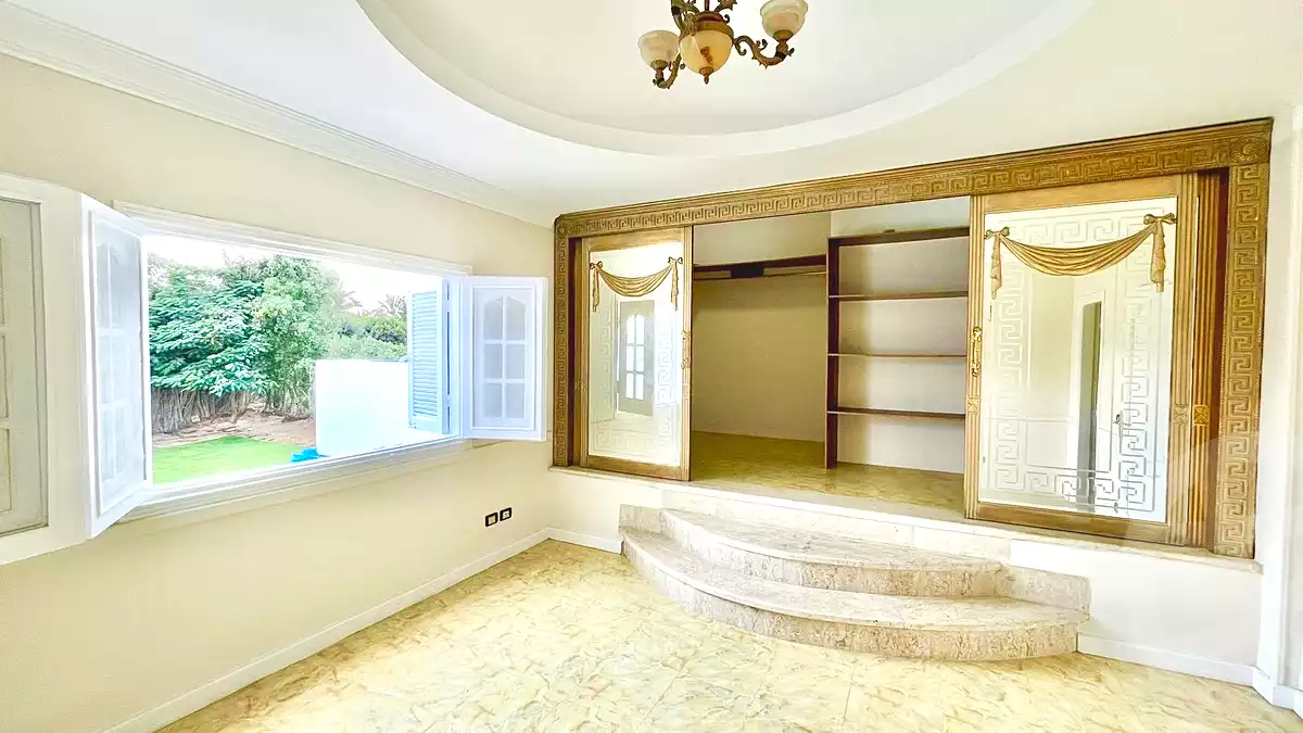 https://aqarmap.com.eg/ar/listing/6735645-for-sale-cairo-el-sheikh-zayed-city-alex-cairo-desert-road-mdyn-sfnks-ljdyd-sandorini