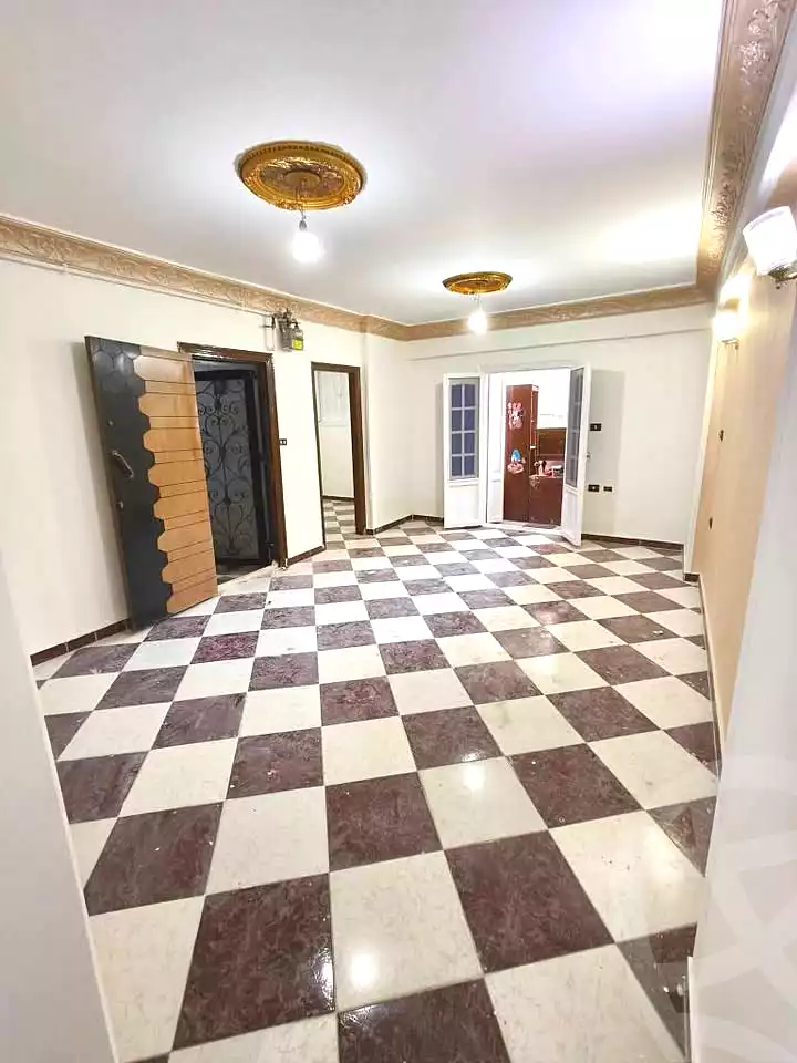 https://aqarmap.com.eg/ar/listing/6736103-for-sale-alexandria-lsywf-el-falki