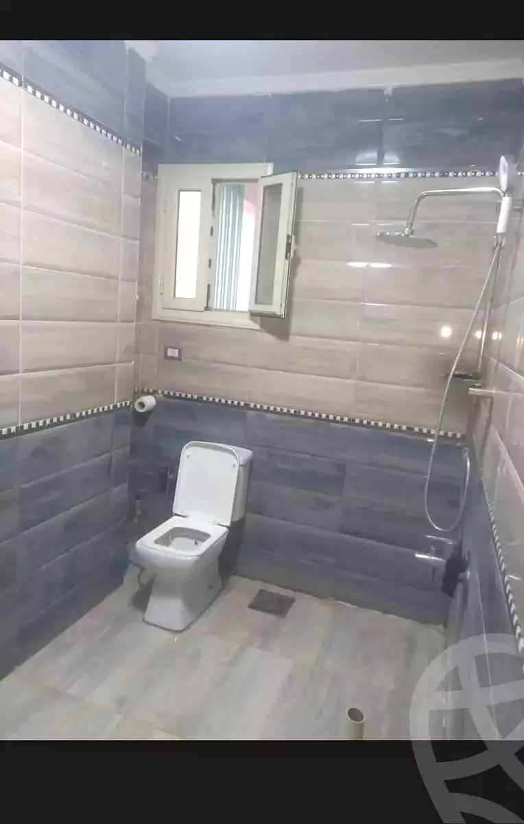 https://aqarmap.com.eg/ar/listing/6736408-for-sale-alexandria-sydy-bshr-sydy-bshr-bhry-gamal-abd-el-nasir-st