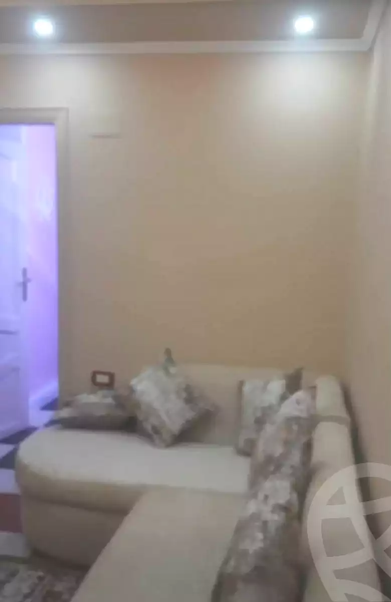 https://aqarmap.com.eg/ar/listing/6736588-for-sale-cairo-helwan-american-project-neighborhood-2