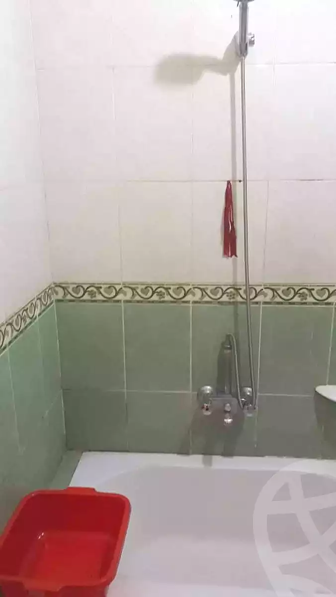 https://aqarmap.com.eg/en/listing/6736728-for-rent-alexandria-miami-farook-abd-al-wahab-st