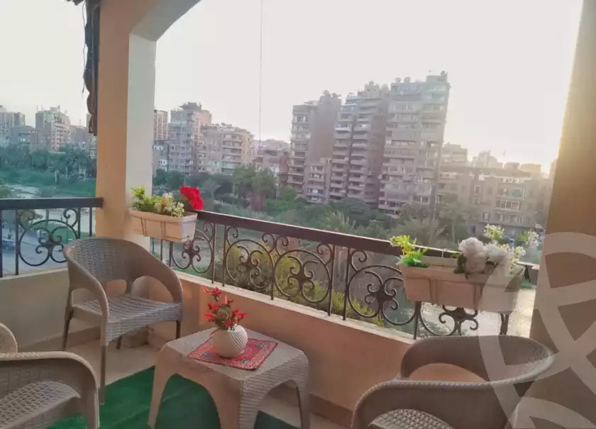 https://aqarmap.com.eg/ar/listing/6736814-for-rent-cairo-manial-el-rawda-st