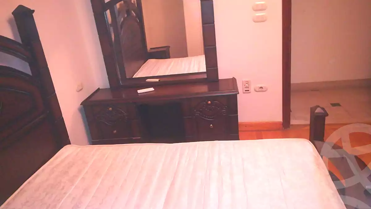 https://aqarmap.com.eg/en/listing/6737461-for-rent-cairo-new-cairo-90th-street-south-teseen-st