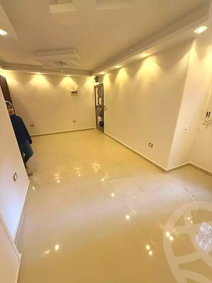 https://aqarmap.com.eg/ar/listing/6737585-for-sale-alexandria-el-mandara-alex-el-mandara-bahri-sidi-kamal-st