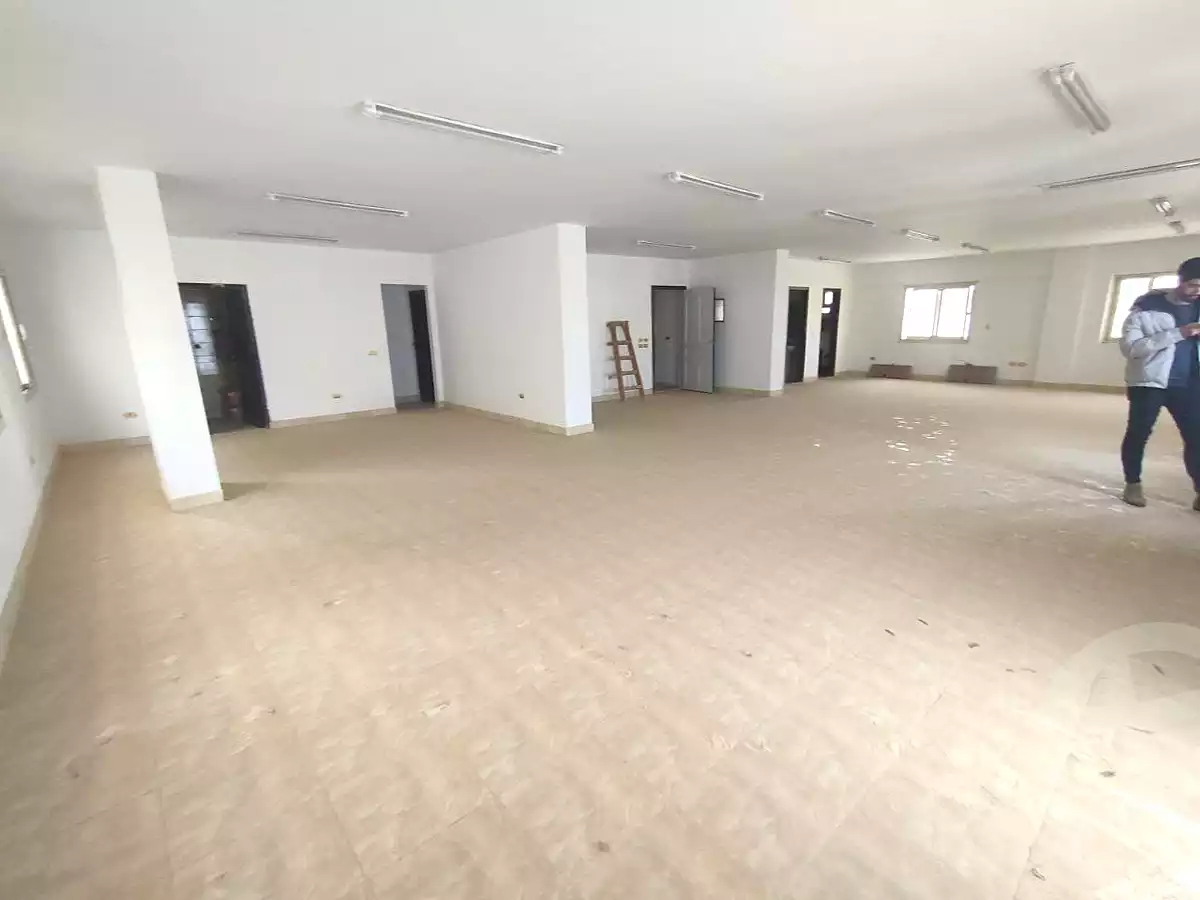 https://aqarmap.com.eg/ar/listing/6737638-for-rent-cairo-new-cairo-el-maantiqah-el-sinaiyyah