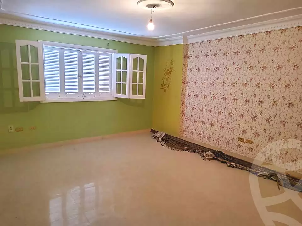 https://aqarmap.com.eg/en/listing/6737707-for-sale-alexandria-ganaklis-shr-mrtdy-bsh