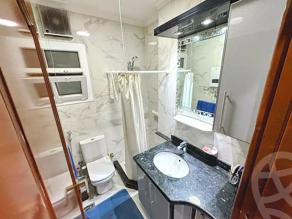 https://aqarmap.com.eg/ar/listing/6737764-for-sale-alexandria-camp-cesar-el-gaish-rd