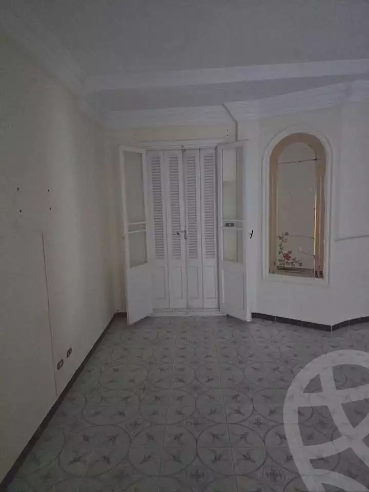 https://aqarmap.com.eg/ar/listing/6737787-for-sale-alexandria-el-mandara-al-mahdaoi-st
