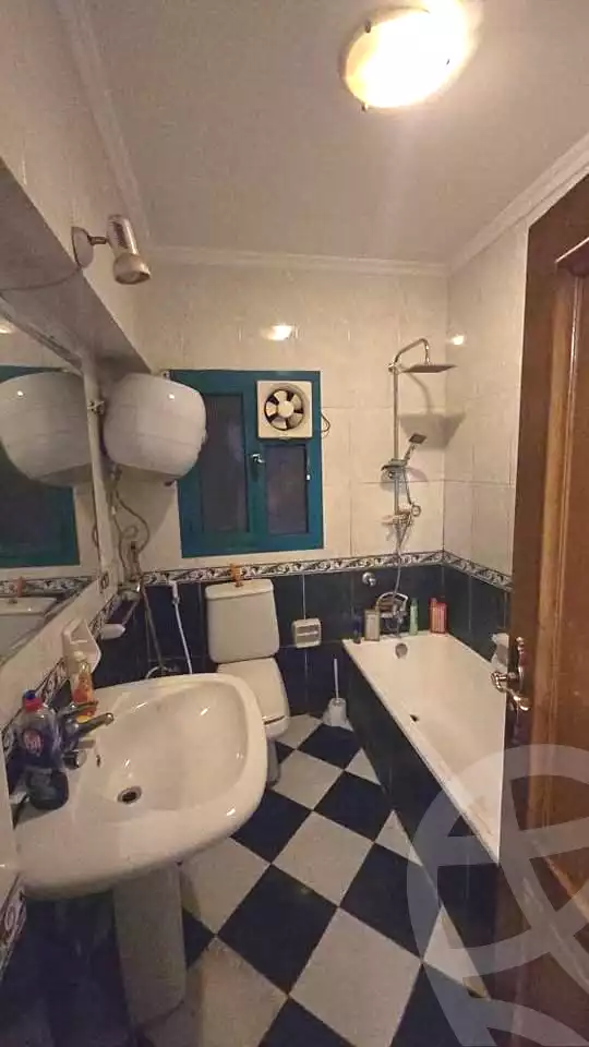 https://aqarmap.com.eg/ar/listing/6737822-for-sale-alexandria-lauran
