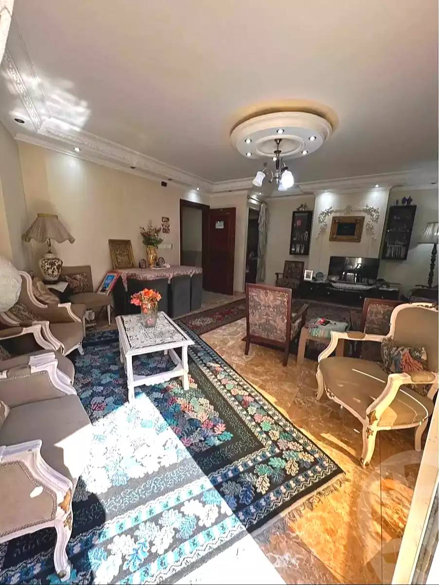 https://aqarmap.com.eg/ar/listing/6738080-for-sale-alexandria-lsywf-city-light-compound