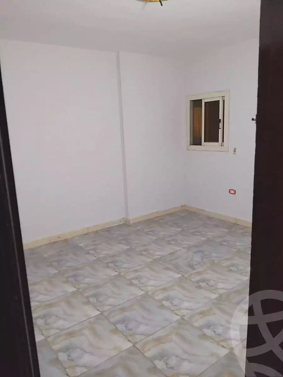 https://aqarmap.com.eg/ar/listing/6738463-for-rent-cairo-helwan-hadayek-helwan-nile-corniche-st