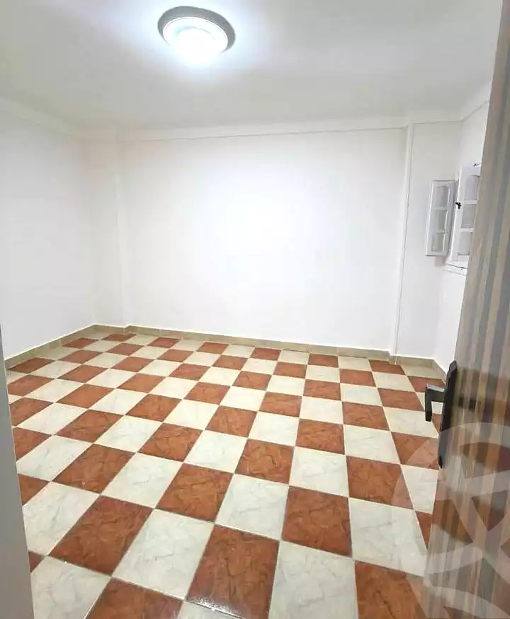 https://aqarmap.com.eg/ar/listing/6738534-for-sale-alexandria-lsywf-el-falki